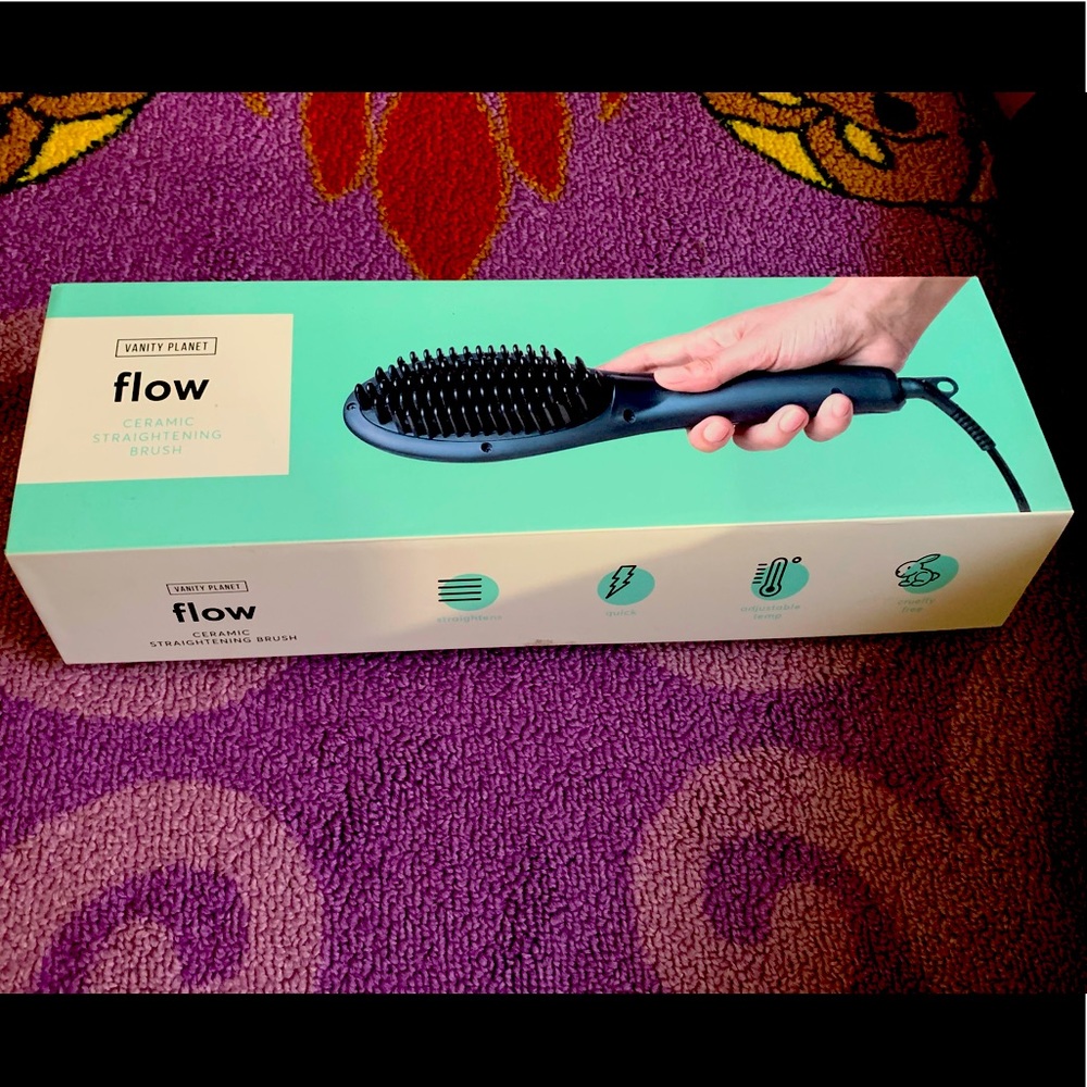 Vanity Planet Straightening Brush